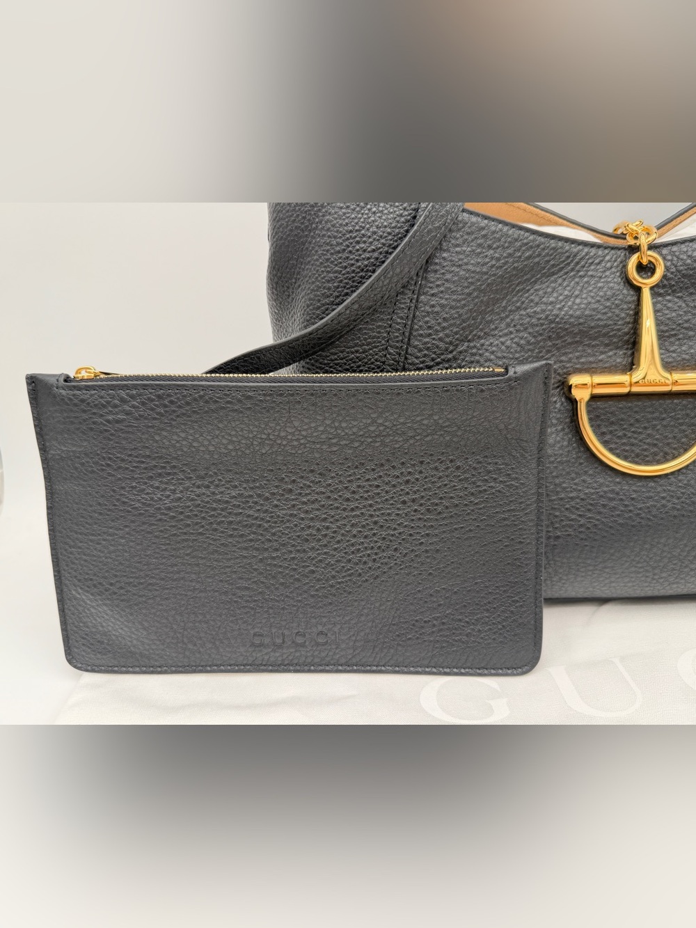 NEW GUCCI $2900 SOFTBIT MEDIUM GRAINY LEATHER BLACK TOTE BAG AUTHENTIC - Picture 5 of 16